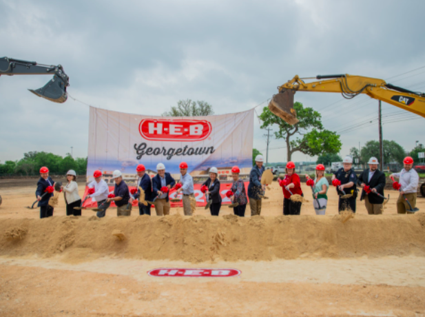 Massive H-E-B with 2-story BBQ joint breaks ground in booming Austin suburb